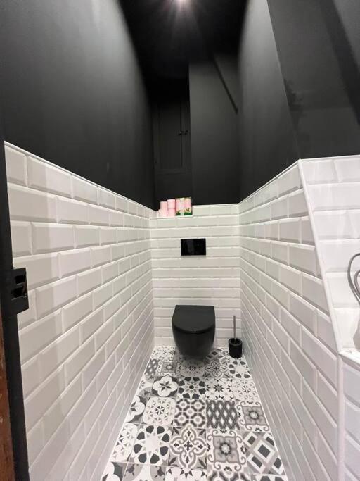 Appartement Haussmannien A 200M Des Halles. 나르본 외부 사진